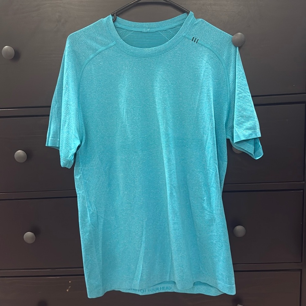 Lululemon athletic shirt